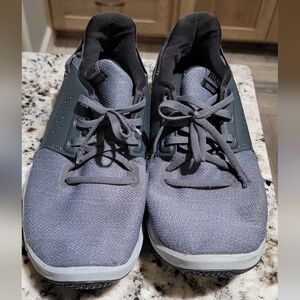 Nike Men's Blue and Gray Athletic Shoes